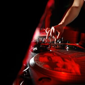 Drift Away with Relaxing Hip Hop Beats - O N L Y Lofi