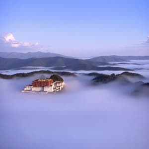 Strong Tibetan Mantras: Meditation for Peace, Compassion, and Wisdom - Tibetan Prayers