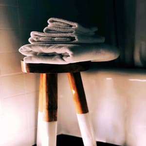 Echoes of Chilling in March - Música Relax para Bares