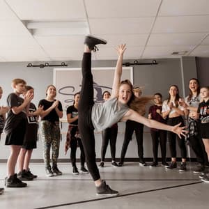 Flow State: Meditative Hip Hop Music - LO-FI BEATS