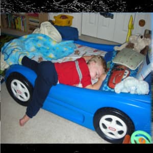 Asleep in the Backseat - Listening to Car Engines for Background Sounds and White Noise - Sleep Miracle