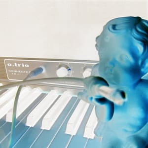 Connected To... - O Trio