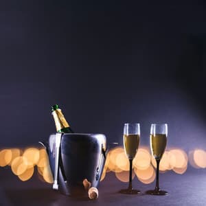 Midnight Champagne Toast: Happy New Year 2025: Festive Jazz for Holiday Cheer, Winter Lounge Party, Warm Feelings - Restaurant Lounge Background Music