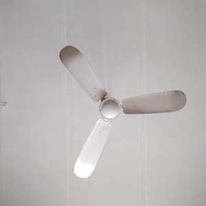 10 Hours White Noise: Blissful Fan Whirl - White Noise for Babies