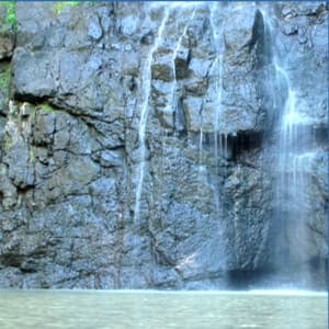 Droppande Vatten Bakgrundsljud med Vågor, Regn och Knölvalar - Droppande Vatten