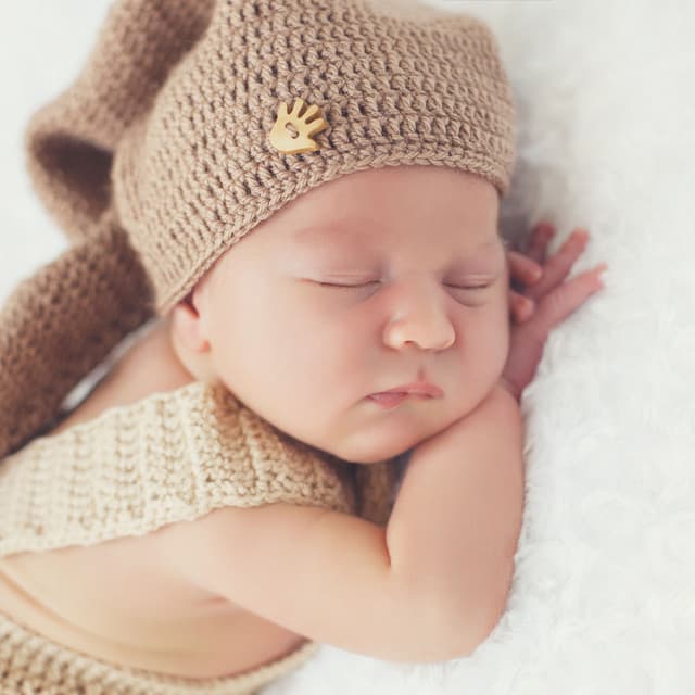 Celestial Dreamscape: Baby Sleep Lullaby - Sleepy Clouds