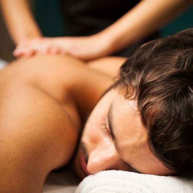 Massage Moods: Calming Hip Hop Beats - Ambient Music Collective