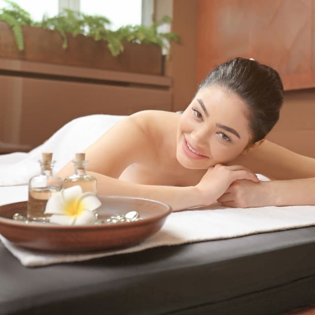 Serene Retreat: Piano Rain in Spa Haven - Sample Rain Library