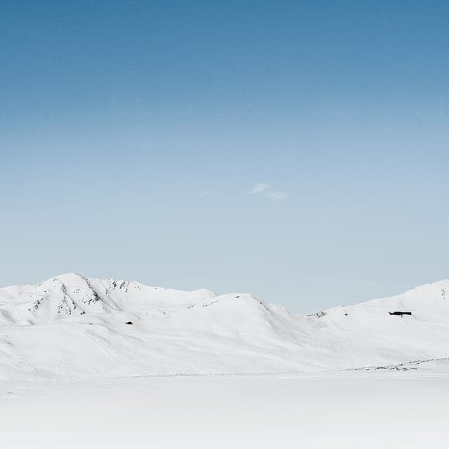 24 Ambient Songs: Endless White - White Noise