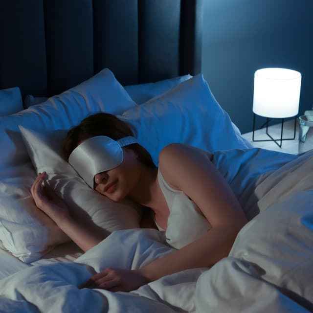 Tranquil Night Vibes: Gentle Music for Sleep - Restaurant Background Playlist